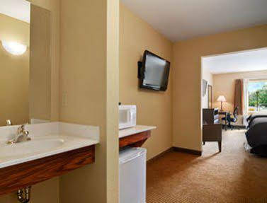 Super 8 Monterey Hotel Ngoại thất bức ảnh